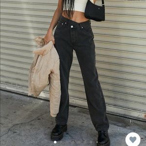 Asymmetric Jeans